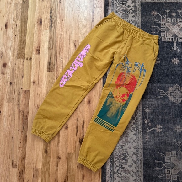 Brain Dead Men's Clean Love Yellow Graphic Sweatpants Medium - Picture 11 of 11